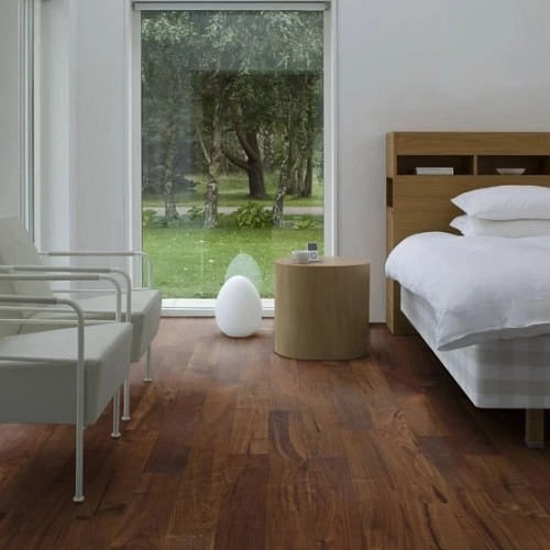 ОРЕХ ГРУВ ПАРКЕТНАЯ ДОСКА KAHRS SPIRIT АНТИК